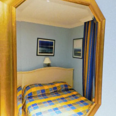 Antares Hostel Стандартный номер с двуспальной кроватью фото 6