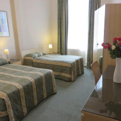 The Euro Hotel 3* Стандартный номер с различными типами кроватей фото 3