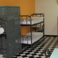 Hostel New York Кровать в общем номере с двухъярусной кроватью фото 3