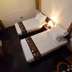 Kyi Tin Hotel 3* Бунгало с различными типами кроватей фото 3