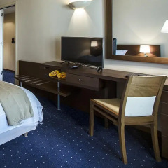 Dekelia Hotel 3* Стандартный семейный номер с двуспальной кроватью
