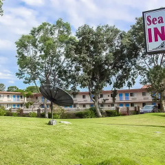 Отель Sea Rock Inn - Los Angeles Лос-Анджелес парковка