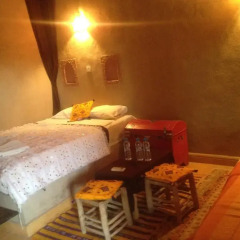 Отель Camels House Марокко, Мерзуга - отзывы, цены и фото номеров - забронировать отель Camels House онлайн комната для гостей фото 5