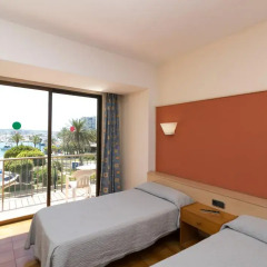 Апартаменты The White Apartments - Только для взрослых комната для гостей фото 4