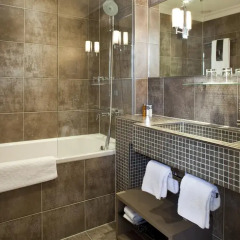 Radisson Blu 1835 Hotel & Thalasso, Cannes 5* Улучшенный номер с различными типами кроватей