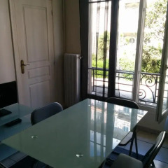 Отель Appartement Nice Centre Medecin балкон