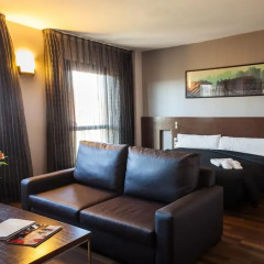 Hotel Tach Madrid Airport комната для гостей фото 2