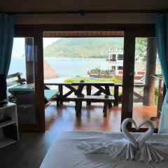 Отель DD Hut Koh Tao 3* Улучшенный номер с различными типами кроватей фото 7
