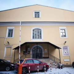 Хостел NW Hostel (North-West Hostel) парковка
