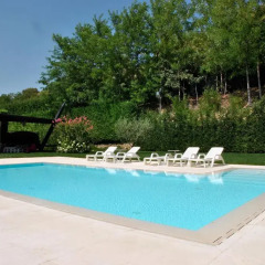 Отель Agriturismo La Torretta da Valentina Сольферино бассейн