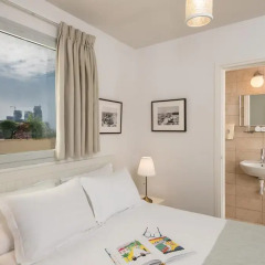 Отель Dizengoff Suites 3* Стандартный номер фото 2