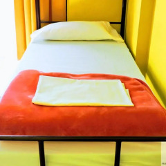 Отель Red Nest Hostel Испания, Валенсия - отзывы, цены и фото номеров - забронировать отель Red Nest Hostel онлайн комната для гостей фото 2