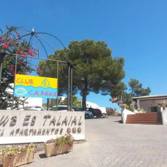Hotel Calimera Es Talaial парковка
