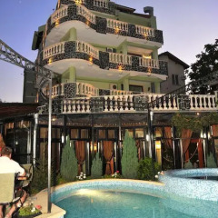 Boryana Hotel бассейн фото 2