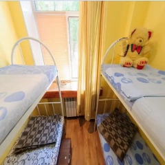 Гостиница Yourhostel Svyatoshino Кровать в общем номере с двухъярусной кроватью фото 15