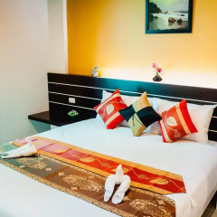 Отель Chalong Boutique Inn 2* Номер Делюкс