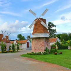 Отель De Coco House Sriracha 3* Улучшенное бунгало с различными типами кроватей фото 16