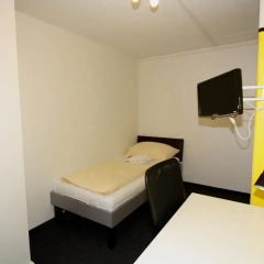 Primestay Self Check-in Hotel Altstetten 2* Номер категории Эконом с различными типами кроватей фото 4