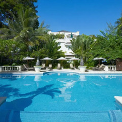 Отель Coral Reef Club бассейн