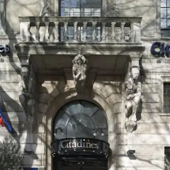 Отель Citadines Trafalgar Square London развлечения
