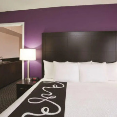 Отель La Quinta Inn & Suites Mpls-Bloomington West 3* Номер Делюкс фото 3