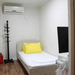 Отель 24 Guesthouse Namsan Garden 2* Номер категории Эконом с различными типами кроватей фото 2