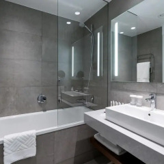 DoubleTree by Hilton Hotel Wroclaw 5* Представительский номер с различными типами кроватей фото 7
