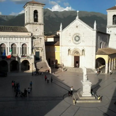 Отель Umbria Weekend Каша