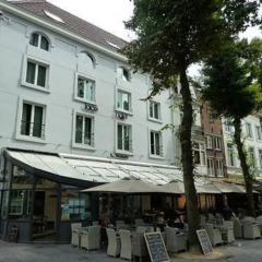 Lace Hotel