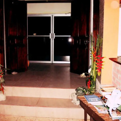 Hotel & Hostal Yaxkin Copan интерьер отеля фото 3