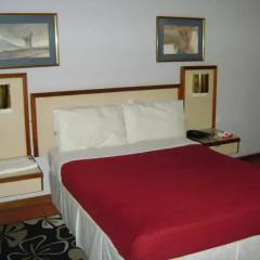 Gaborone Hotel 2* Стандартный номер