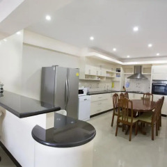 Отель Rawai Suites Phuket в номере фото 2