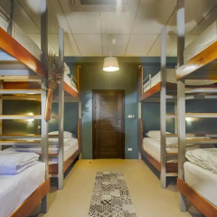 Hom Hostel & Cooking Club Кровать в общем номере фото 12
