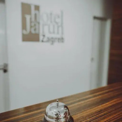 Hotel Jarun в номере