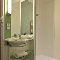 Отель ibis budget Porto Gaia ванная