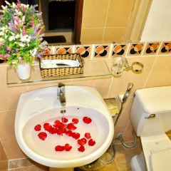 Nguyen Khang Hotel 2* Улучшенный номер с различными типами кроватей фото 3