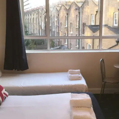 Отель Commercial Rd Homestay Номер с общей ванной комнатой с различными типами кроватей (общая ванная комната) фото 6