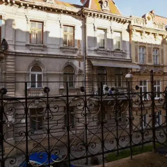 Гостиница Weekend in Lviv