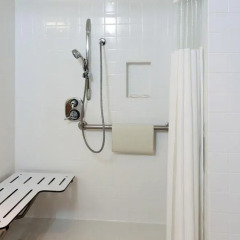 Ramada Plaza Hotel & Suites - West Hollywood 3* Стандартный номер с различными типами кроватей