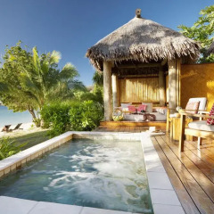 Отель Likuliku Lagoon Resort - Adults Only 5* Бунгало с различными типами кроватей фото 5