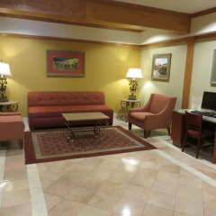Отель Jockey Resort Suites Center Strip США, Лас-Вегас - 1 отзыв об отеле, цены и фото номеров - забронировать отель Jockey Resort Suites Center Strip онлайн интерьер отеля фото 3