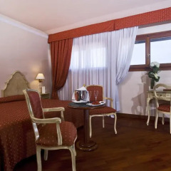 Hotel Pierre 4* Стандартный номер с различными типами кроватей