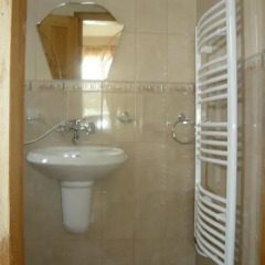 Отель Guest House Edelweiss 2* Стандартный номер с двуспальной кроватью фото 13