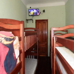 Отель Yourhostel Kiev Кровать в женском общем номере фото 6