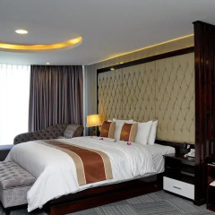 The World Hotel Nha Trang 3* Люкс с различными типами кроватей фото 7