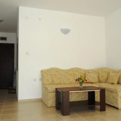 Апартаменты Natalia Apartment in Vista Del Mar 2 Свети Влас комната для гостей фото 3