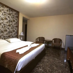 Отель Katesiree House 2* Стандартный номер с различными типами кроватей фото 3