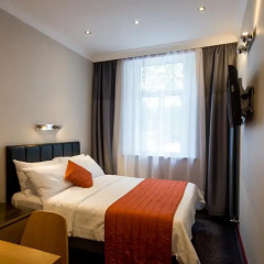 Adria Hotel 3* Стандартный номер с двуспальной кроватью фото 2