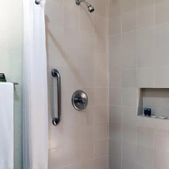 Отель Comfort Inn Puerto Vallarta 3* Стандартный номер с разными типами кроватей фото 5