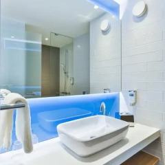Отель Holiday Inn Express Karlsruhe - City Park 3* Стандартный номер с различными типами кроватей фото 4